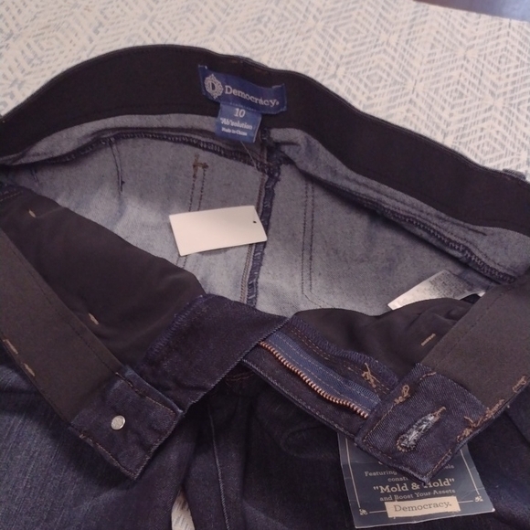 Democracy Dark Blue Jeans "Ab" Solution Booty Lift Jogging. - Picture 12 of 14